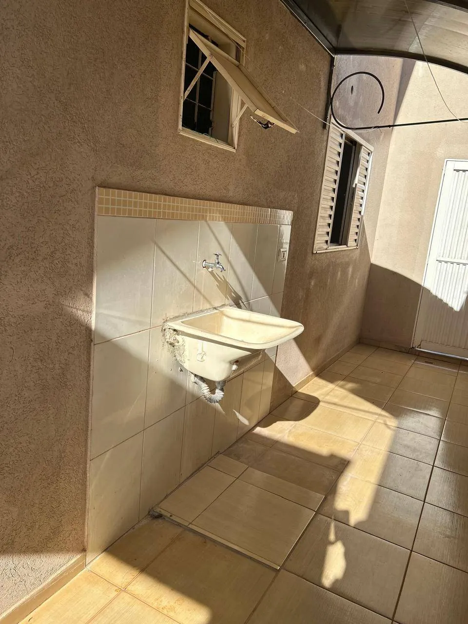 Casa com 2 quartos para aluguel, 200m² — foto 15 de 16