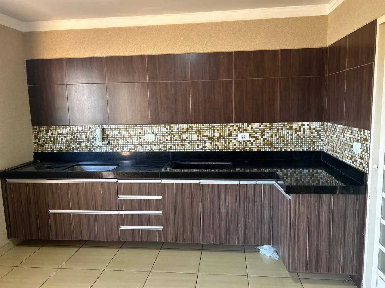 Casa com 2 quartos para aluguel, 200m² — foto 13 de 16