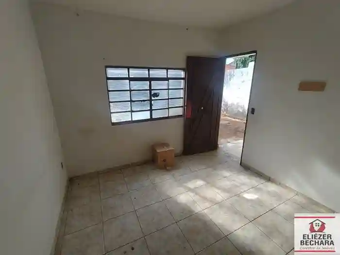 Casa com 3 quartos à venda, 120m² — foto 1 de 30