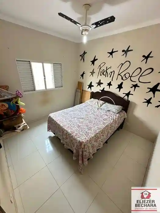 Casa com 3 quartos à venda, 133m² — foto 13 de 18