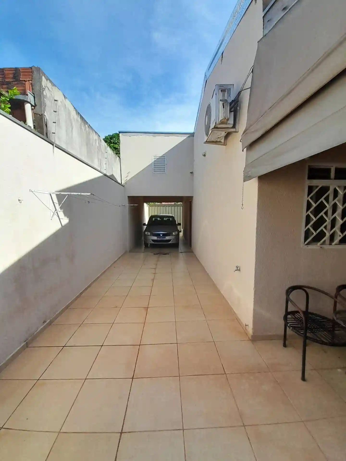 Casa com 2 quartos à venda, 200m² — foto 3 de 10