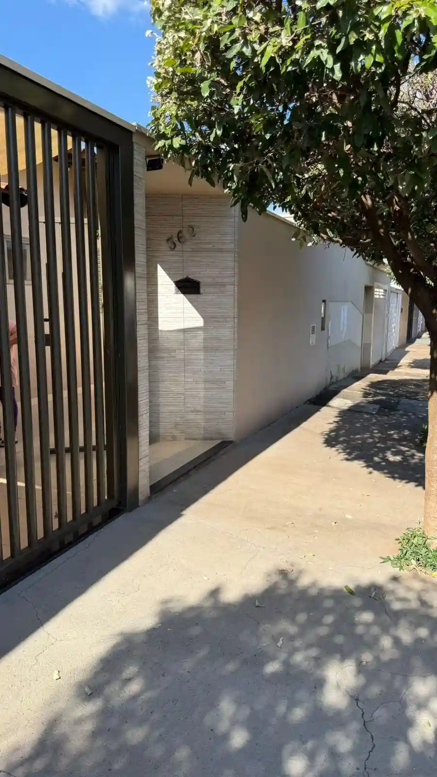 Casa com 3 quartos à venda, 150m² — foto 1 de 27