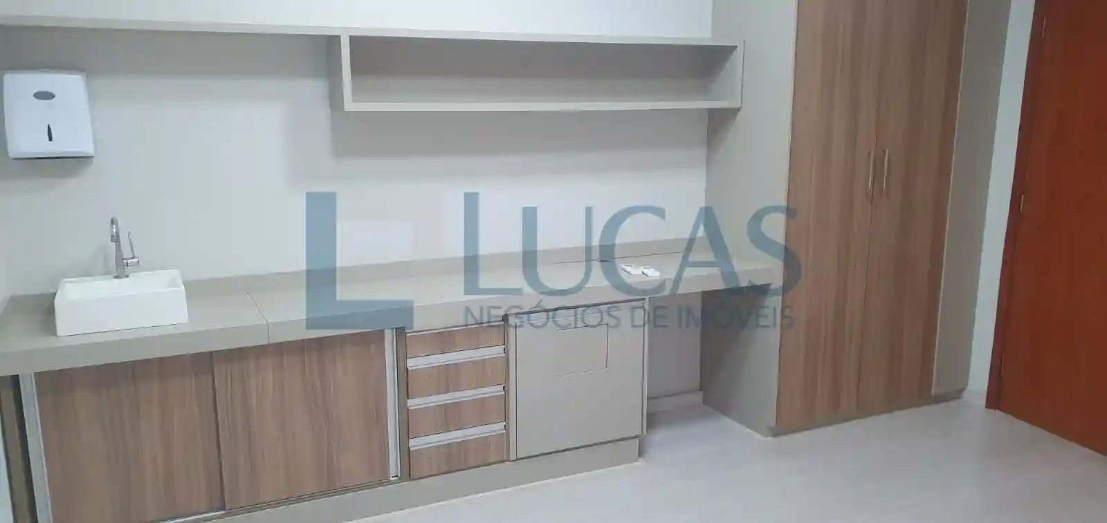 Casa com 3 quartos à venda, 280m² — foto 5 de 20