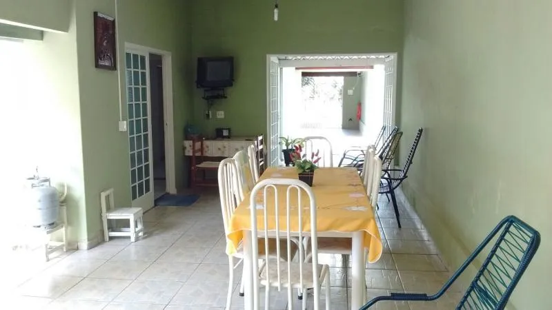 Casa à venda — foto 4 de 8