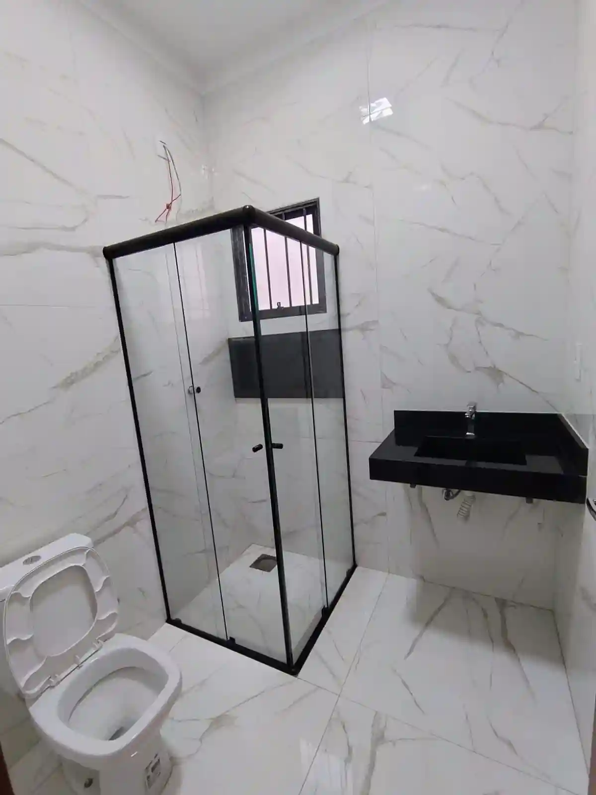 Casa com 3 quartos à venda, 200m² — foto 3 de 13