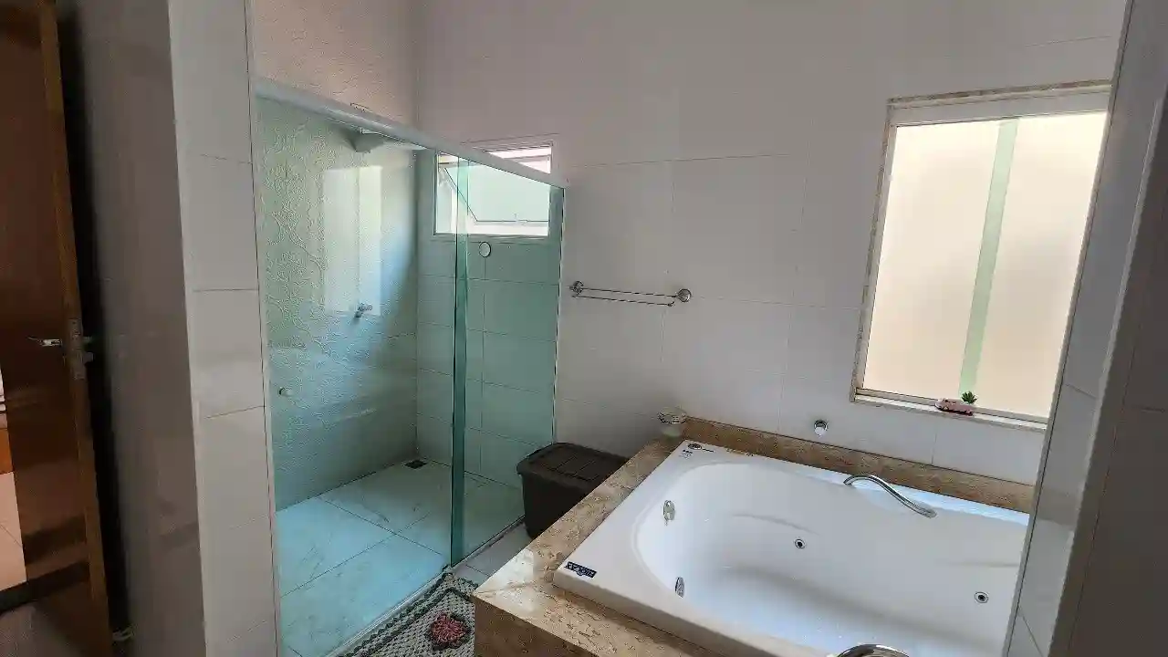 Casa de Condomínio com 3 quartos à venda, 560m² — foto 15 de 27