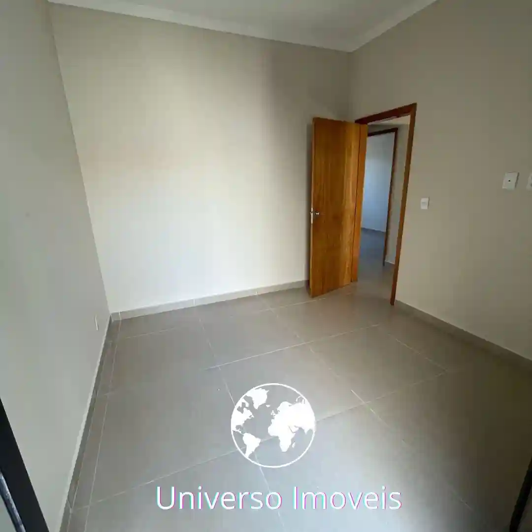 Casa com 3 quartos à venda, 77m² — foto 5 de 7