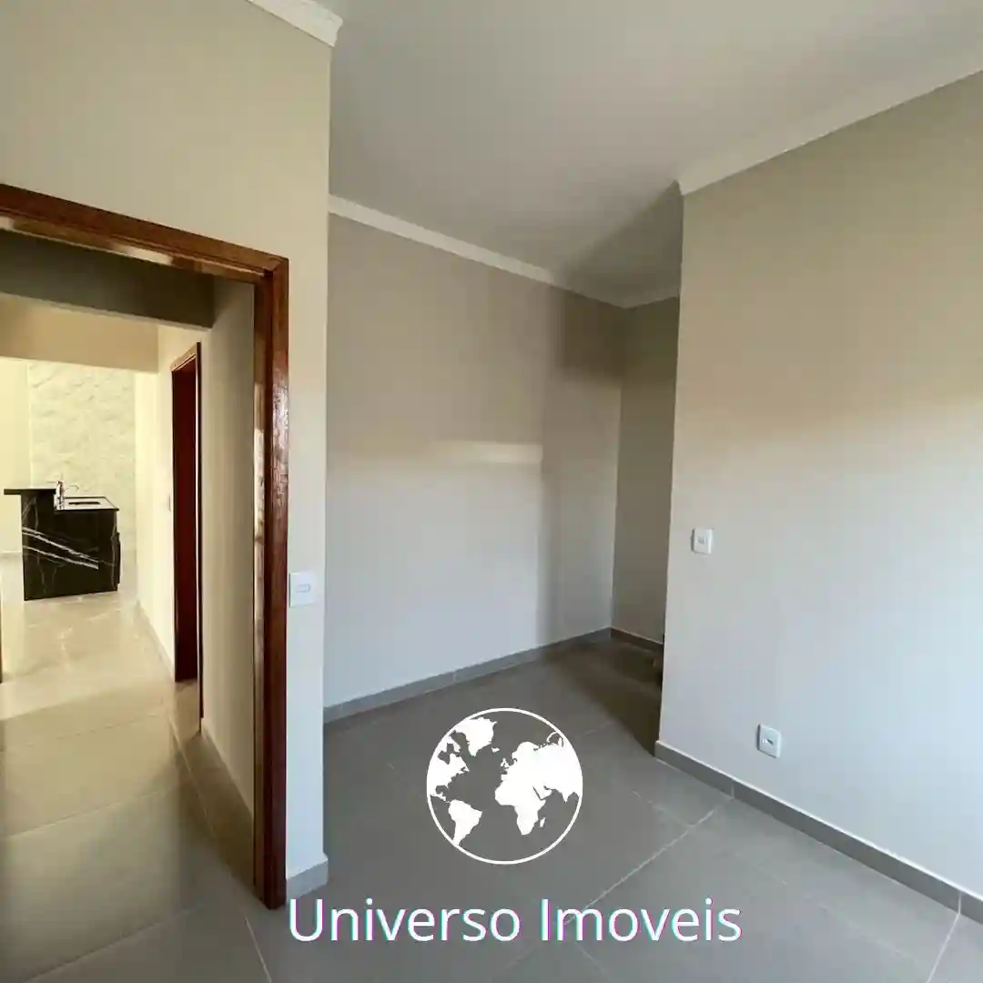 Casa com 3 quartos à venda, 77m² — foto 4 de 7