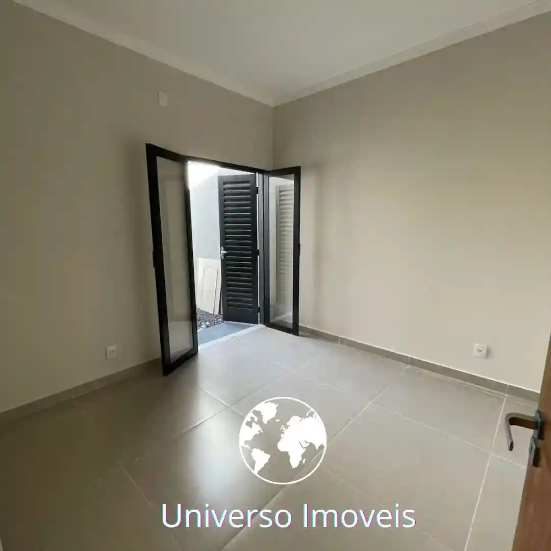 Casa com 3 quartos à venda, 77m² — foto 6 de 7