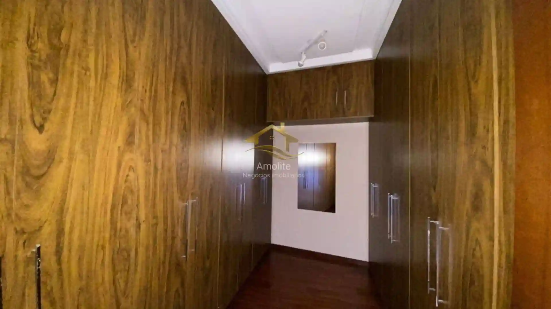 Casa de Condomínio com 3 quartos à venda, 340m² — foto 14 de 23