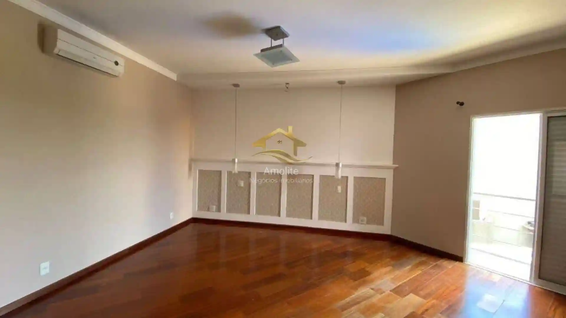 Casa de Condomínio com 3 quartos à venda, 340m² — foto 13 de 23