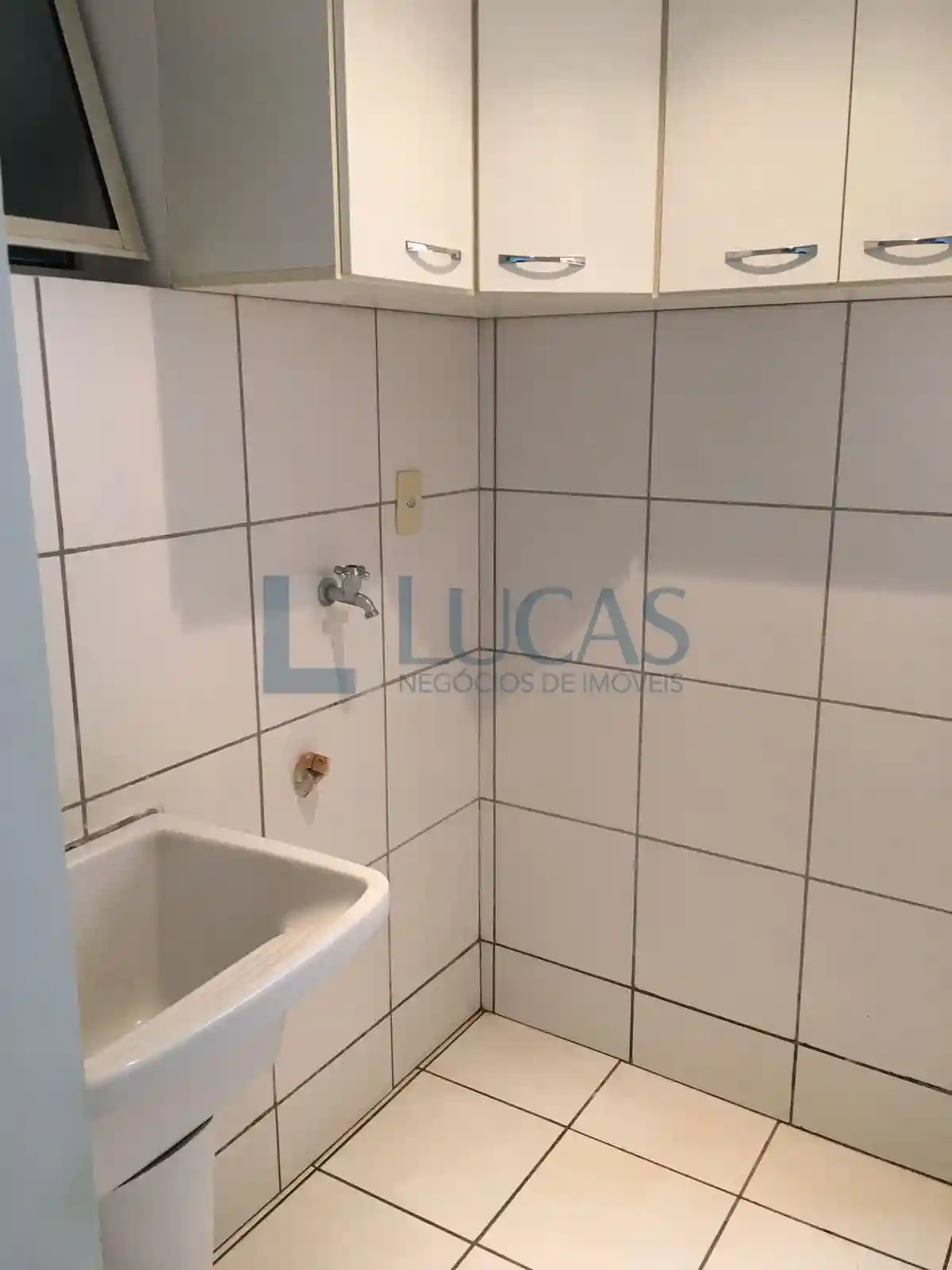 Apartamento com 2 quartos para aluguel, 77m² — foto 8 de 8
