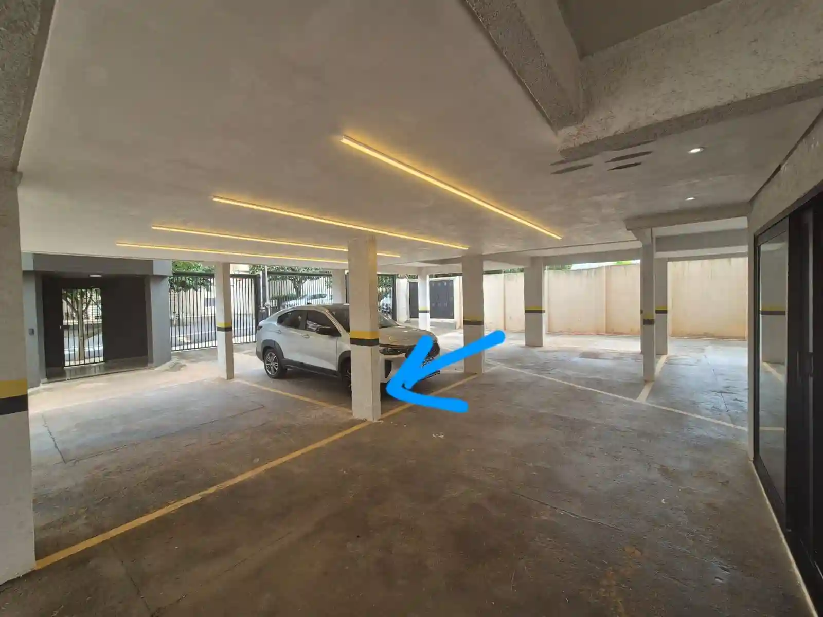 Apartamento com 2 quartos à venda, 82m² — foto 2 de 16