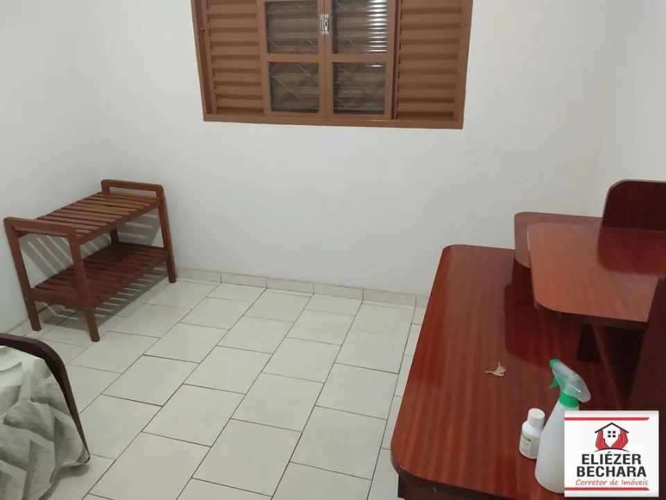 Casa à venda — foto 5 de 13