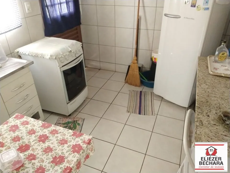 Casa à venda — foto 6 de 13