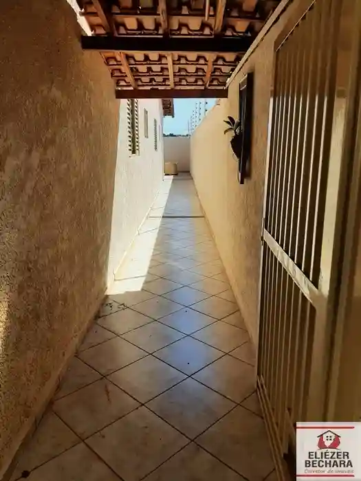 Casa com 3 quartos à venda, 225m² — foto 10 de 39