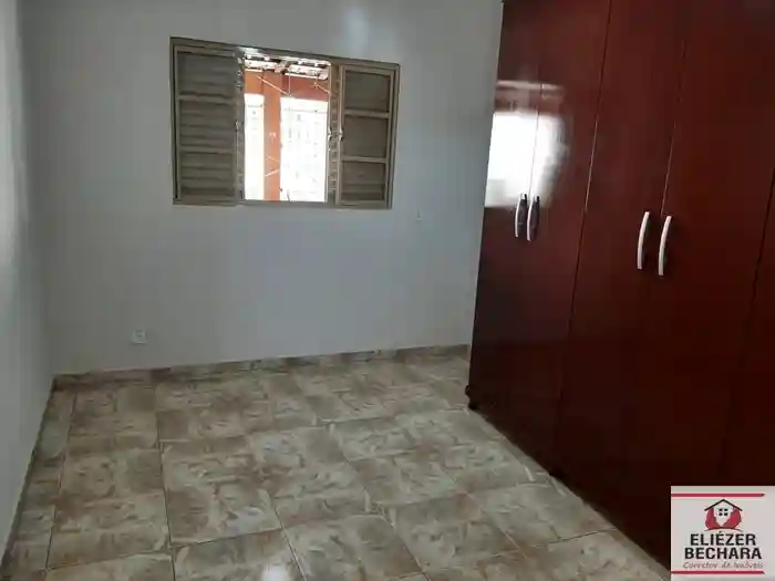 Casa com 3 quartos à venda, 225m² — foto 23 de 39