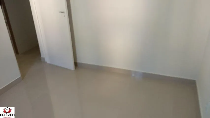 Apartamento à venda — foto 1 de 2