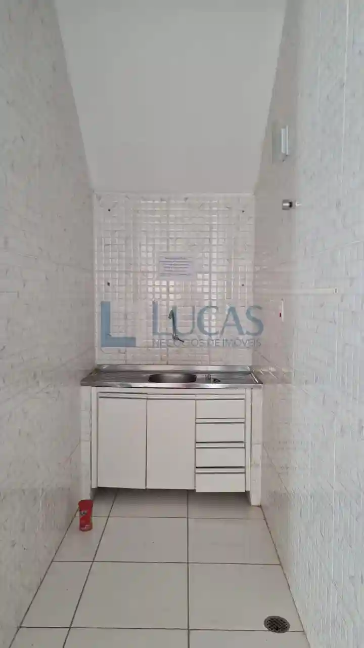 Prédio comercial com 7 quartos à venda, 360m² — foto 5 de 6