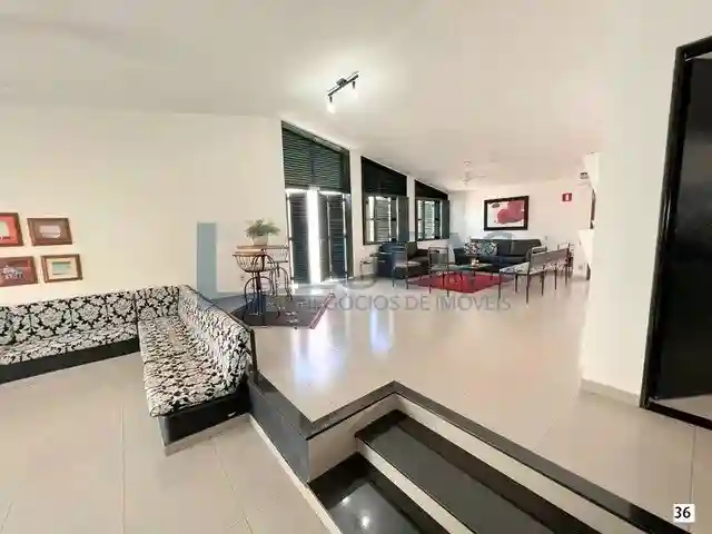 Conjunto Comercial / Sala com 20 quartos para aluguel, 1500m² — foto 11 de 11