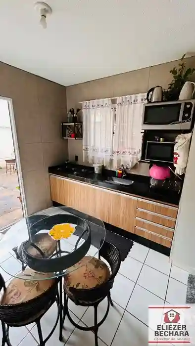 Casa de Condomínio com 2 quartos à venda, 70m² — foto 4 de 11
