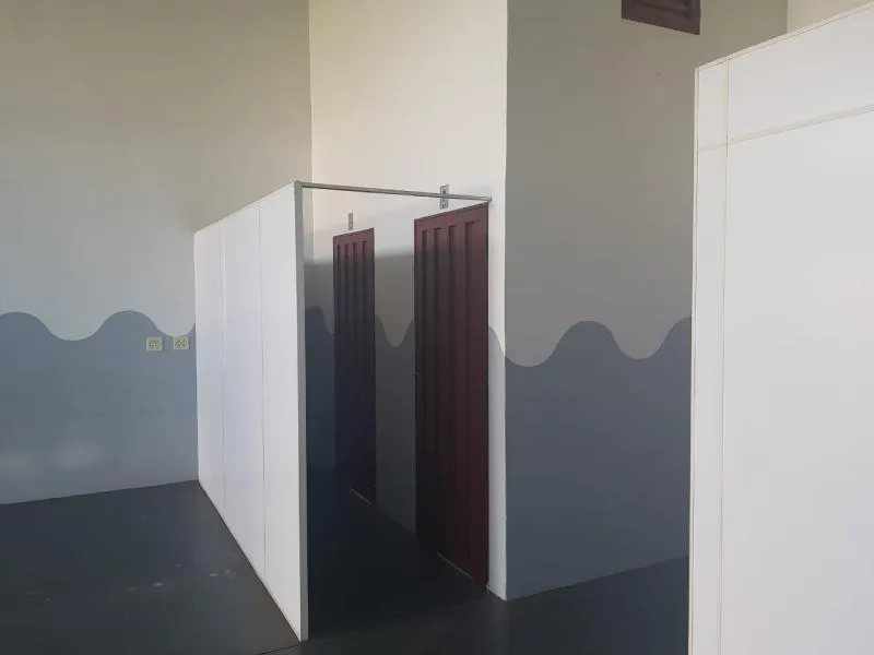 Loja / Salão / Ponto Comercial à venda — foto 2 de 3