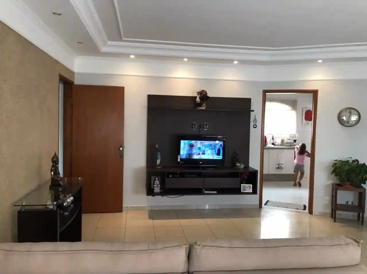Apartamento com 3 quartos à venda, 140m² — foto 2 de 16