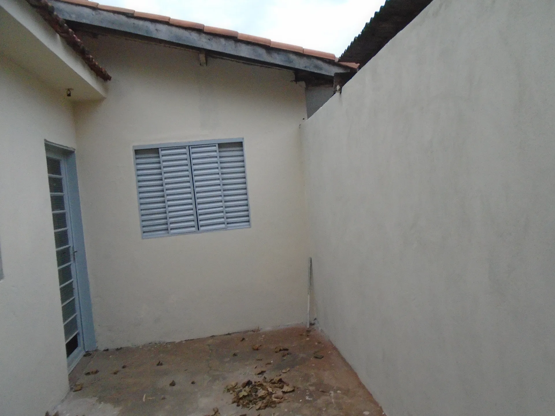 Casa com 2 quartos para aluguel, 45m² — foto 3 de 19