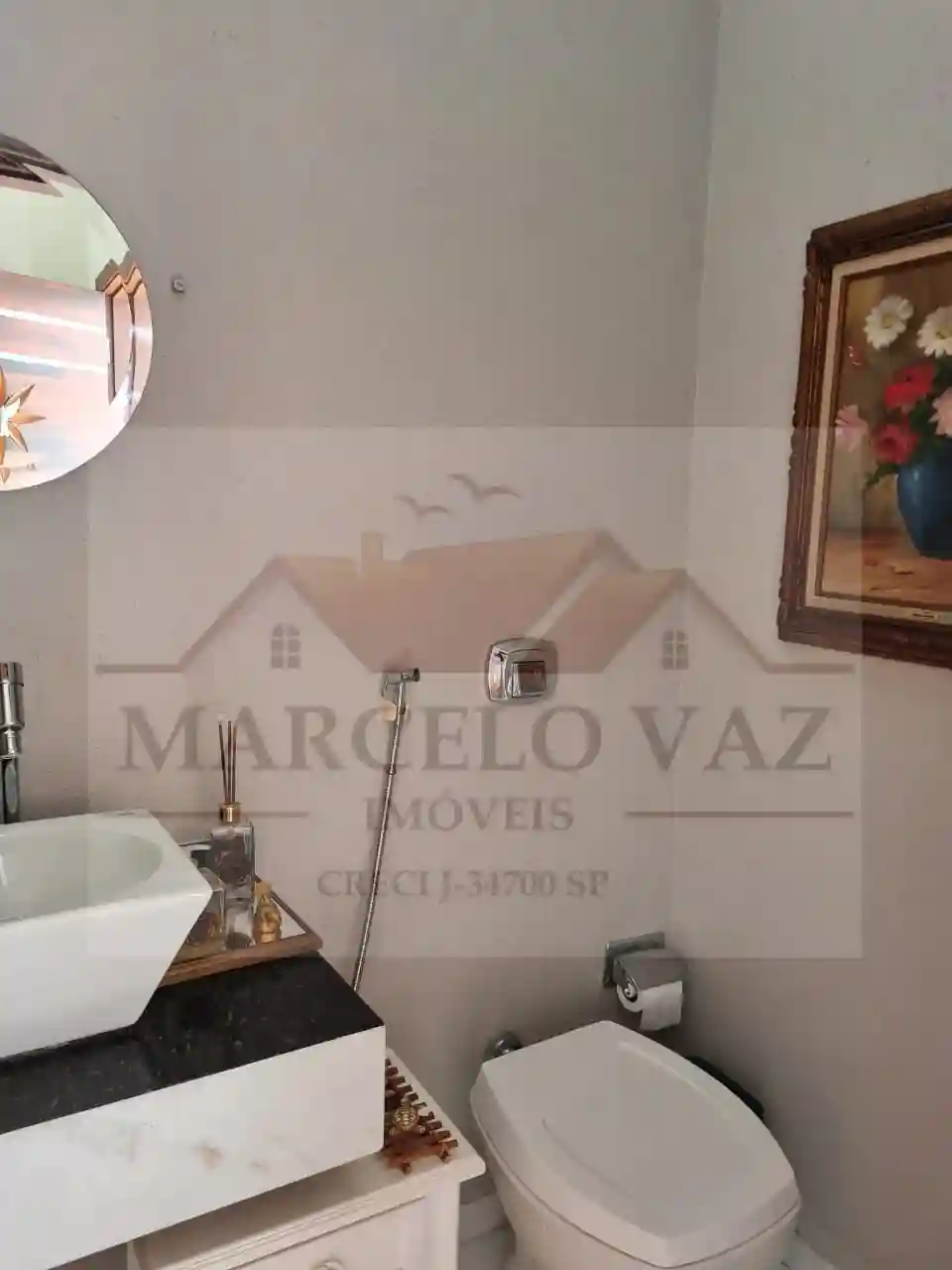 Casa com 3 quartos à venda, 312m² — foto 3 de 12