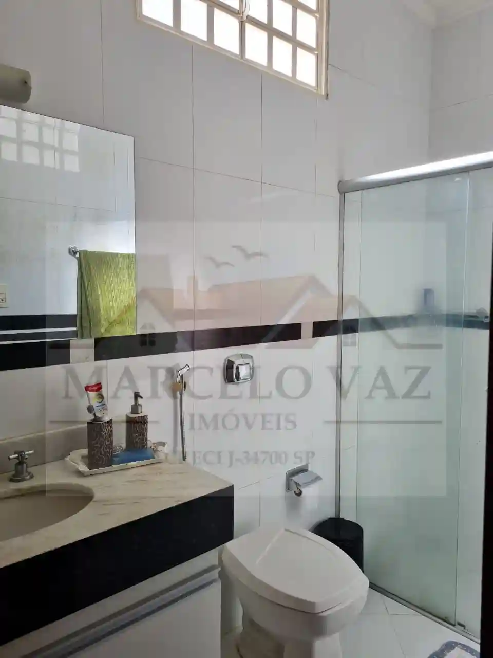 Casa com 3 quartos à venda, 312m² — foto 1 de 12