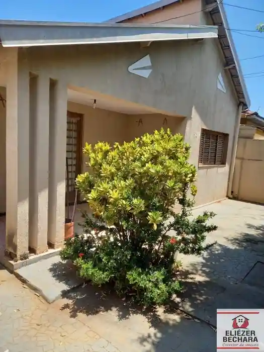 Casa com 3 quartos à venda, 160m² — foto 3 de 17