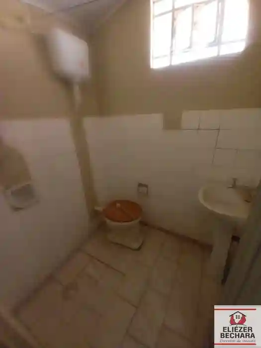 Casa com 3 quartos à venda, 160m² — foto 17 de 17