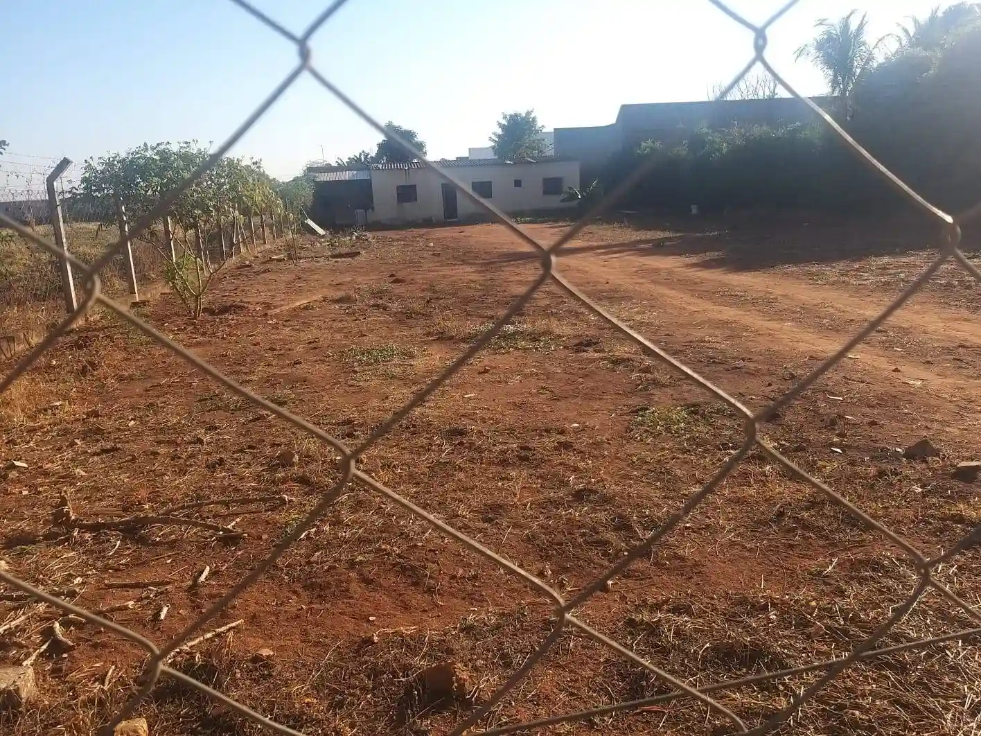 Fazenda / Sítio / Chácara com 2 quartos à venda, 1000m² — foto 4 de 8