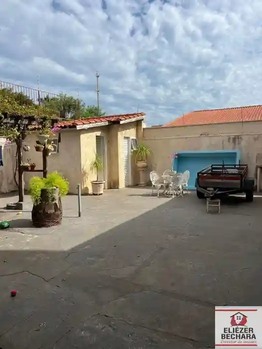 Casa com 3 quartos à venda, 260m² — foto 20 de 26