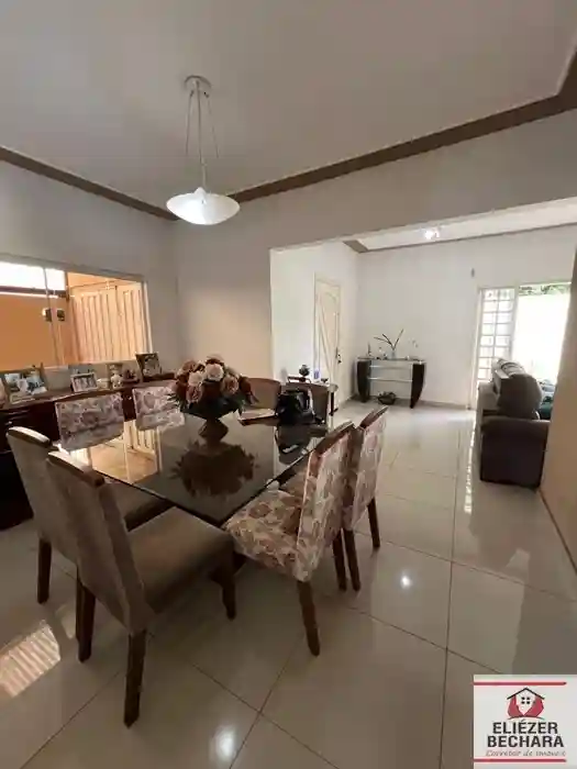 Casa com 3 quartos à venda, 260m² — foto 6 de 26