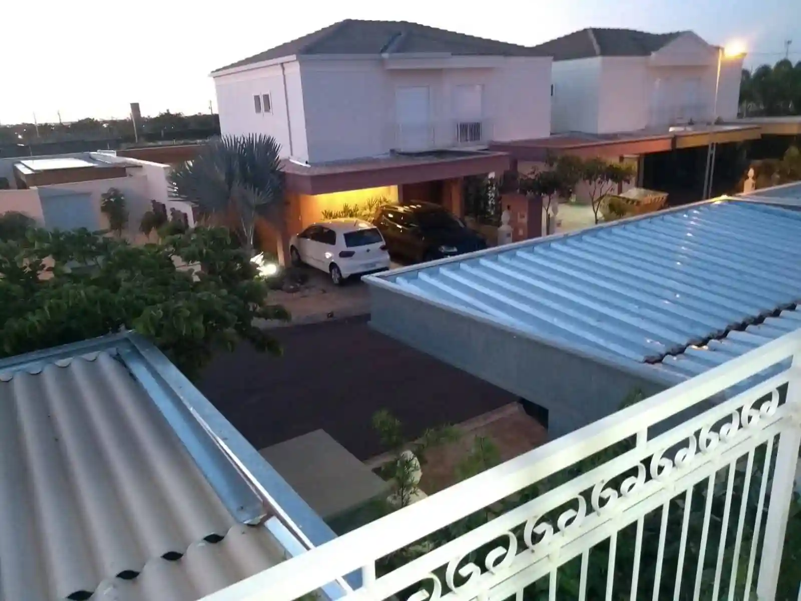 Casa de Condomínio com 3 quartos à venda, 212m² — foto 16 de 33