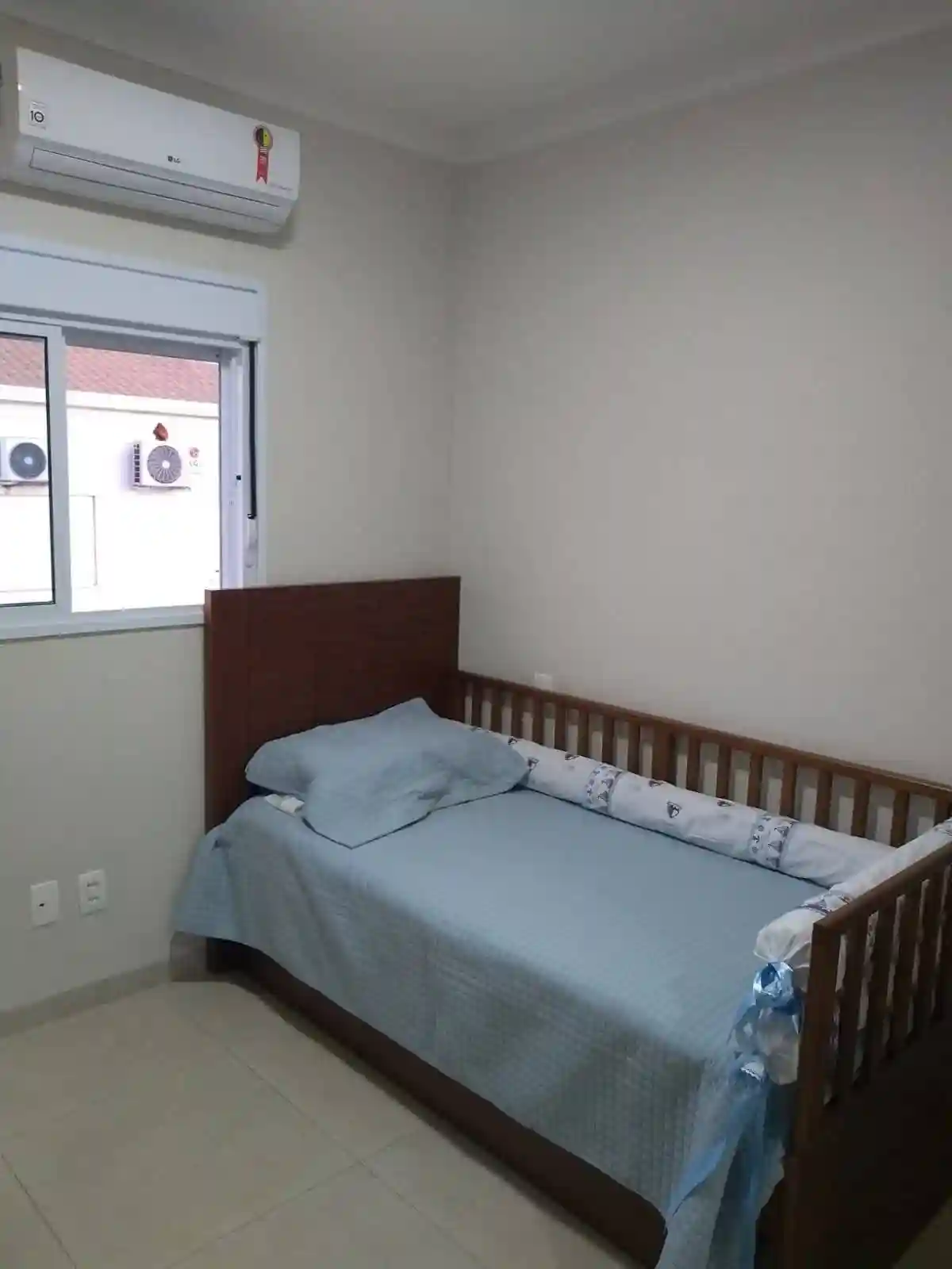 Casa de Condomínio com 3 quartos à venda, 212m² — foto 15 de 33