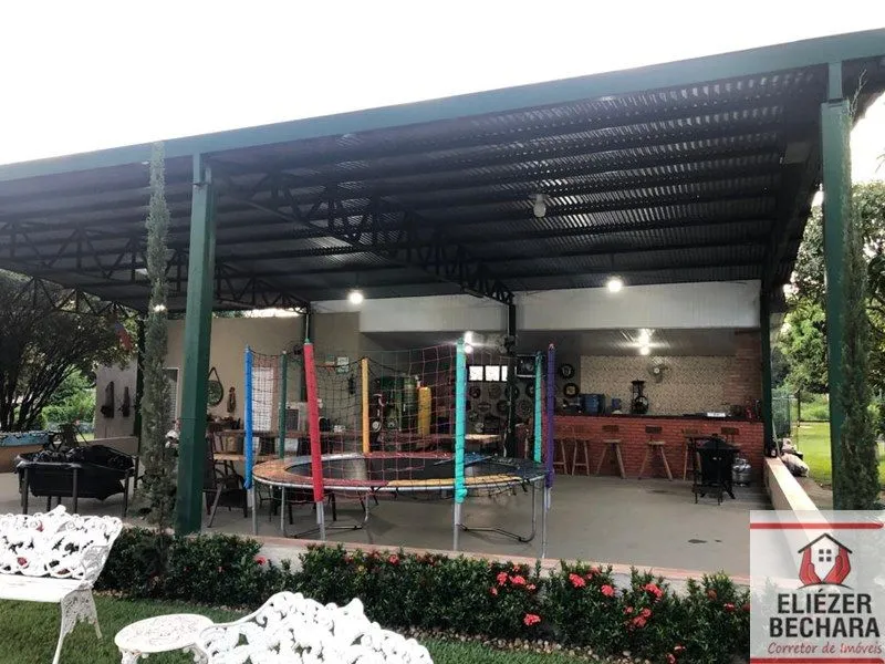 Fazenda / Sítio / Chácara à venda — foto 1 de 9