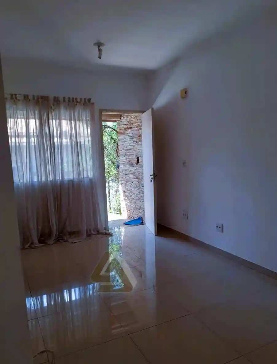 Casa de Condomínio com 3 quartos à venda, 135m² — foto 2 de 16