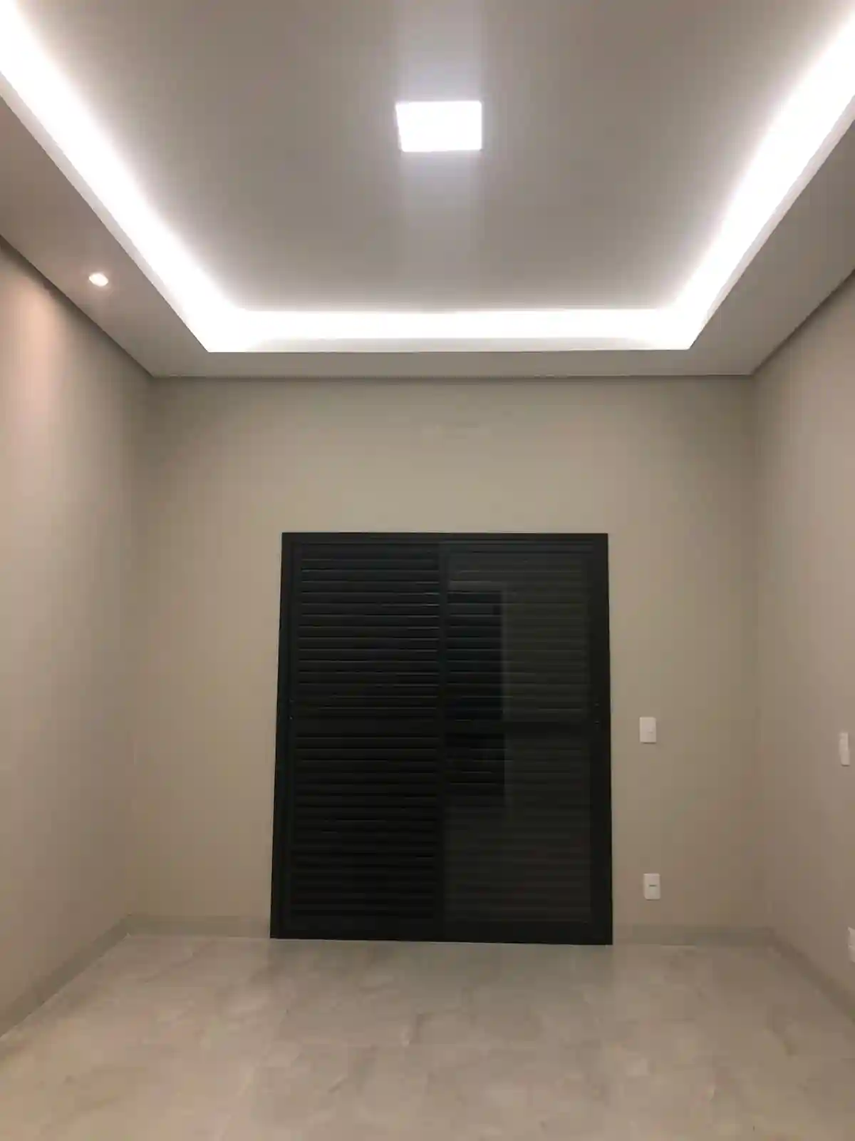 Casa de Condomínio com 4 quartos à venda, 433m² — foto 5 de 11