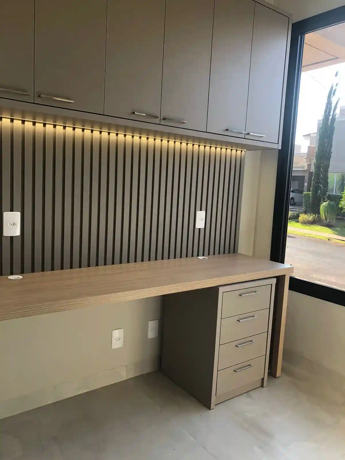 Casa de Condomínio com 4 quartos à venda, 433m² — foto 3 de 11
