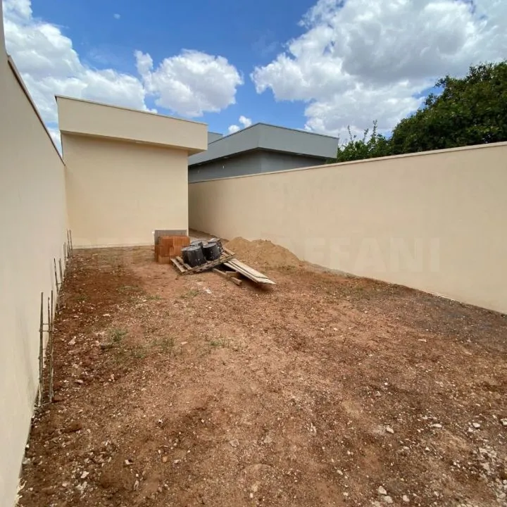 Casa à venda — foto 5 de 5