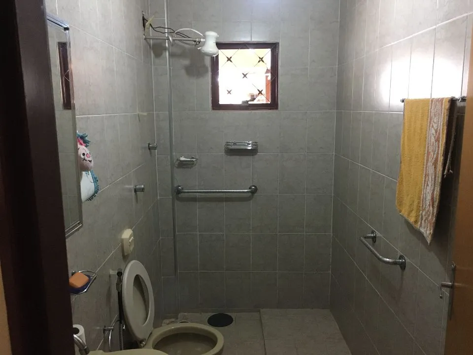 Casa à venda — foto 2 de 4