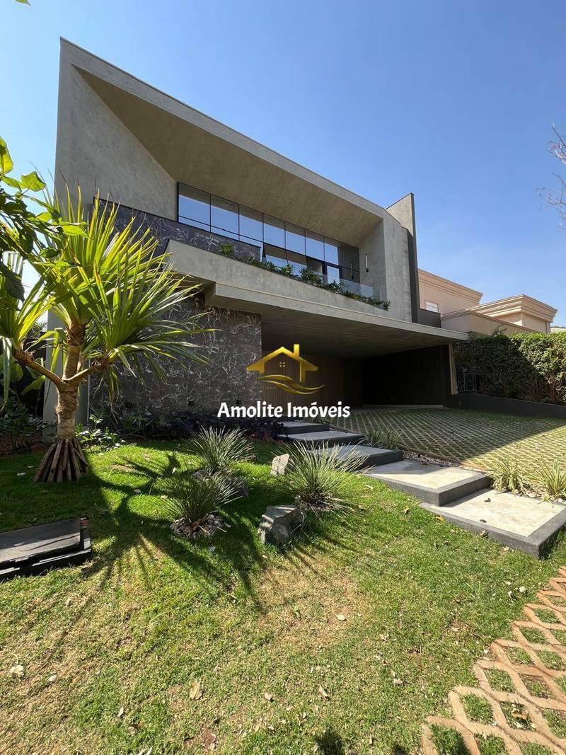 Casa de Condomínio com 4 quartos à venda, 380m² — foto 1 de 48