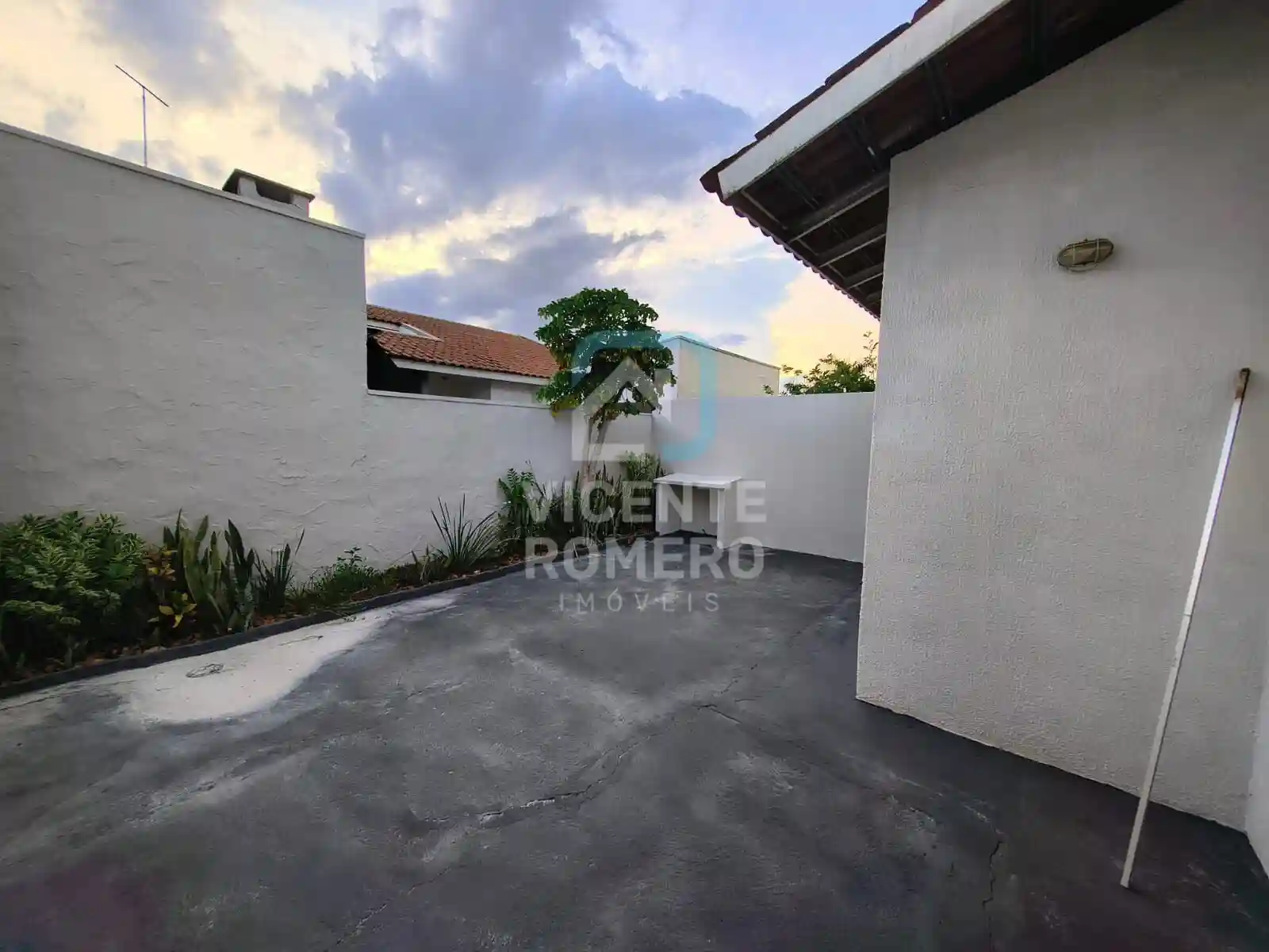 Casa de Condomínio com 2 quartos para aluguel, 90m² — foto 6 de 11