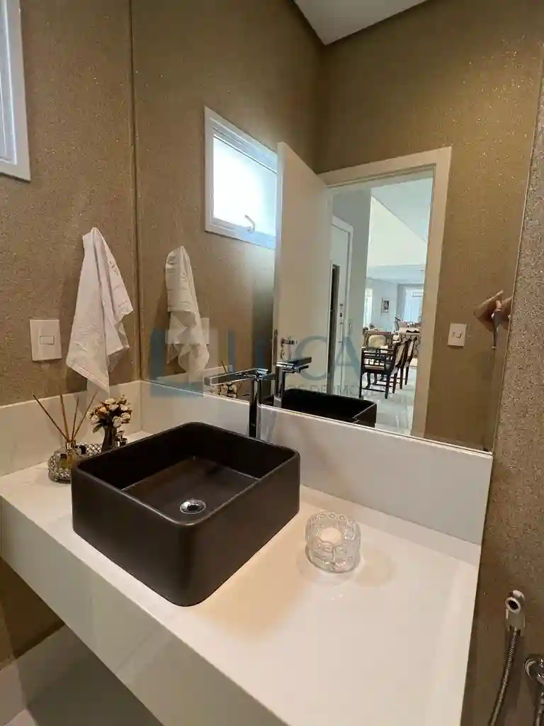 Casa de Condomínio com 4 quartos à venda, 386m² — foto 10 de 40
