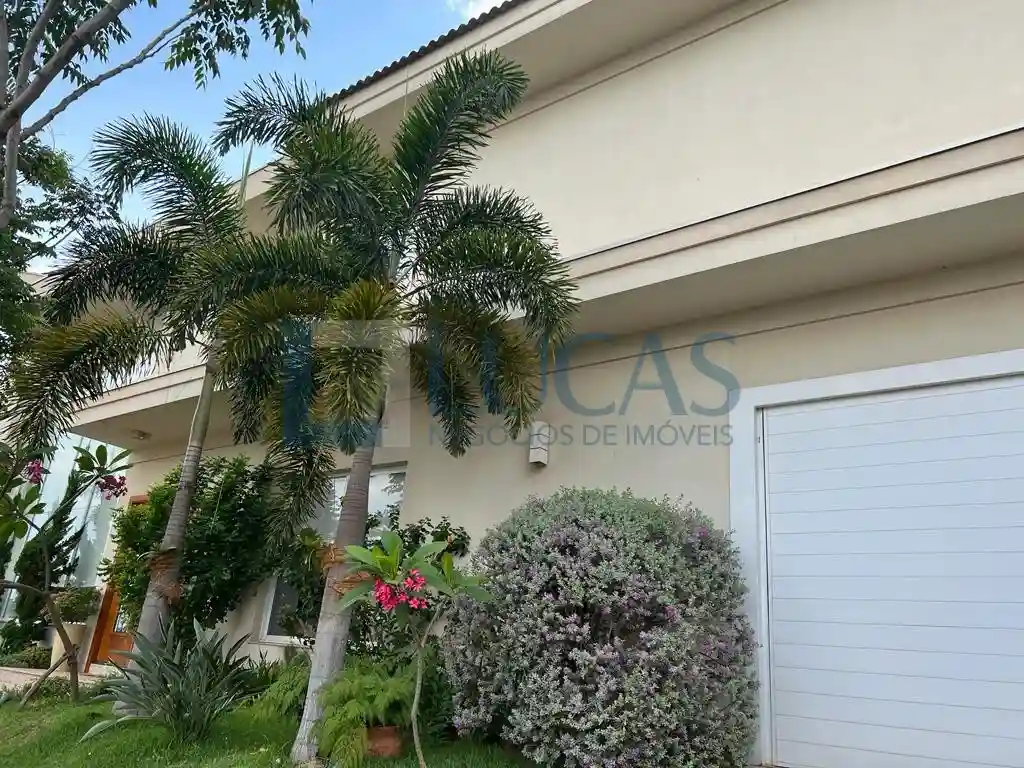 Casa de Condomínio com 4 quartos à venda, 386m² — foto 2 de 40