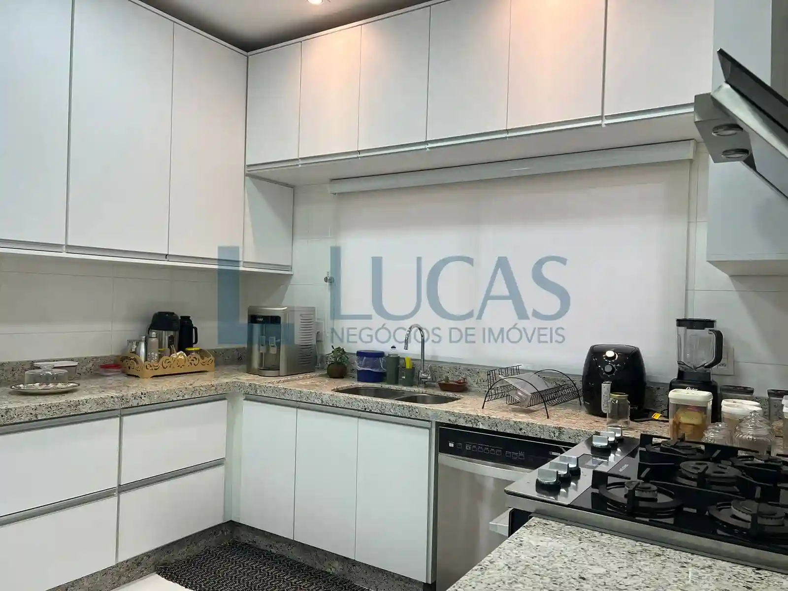 Casa de Condomínio com 4 quartos à venda, 386m² — foto 29 de 40