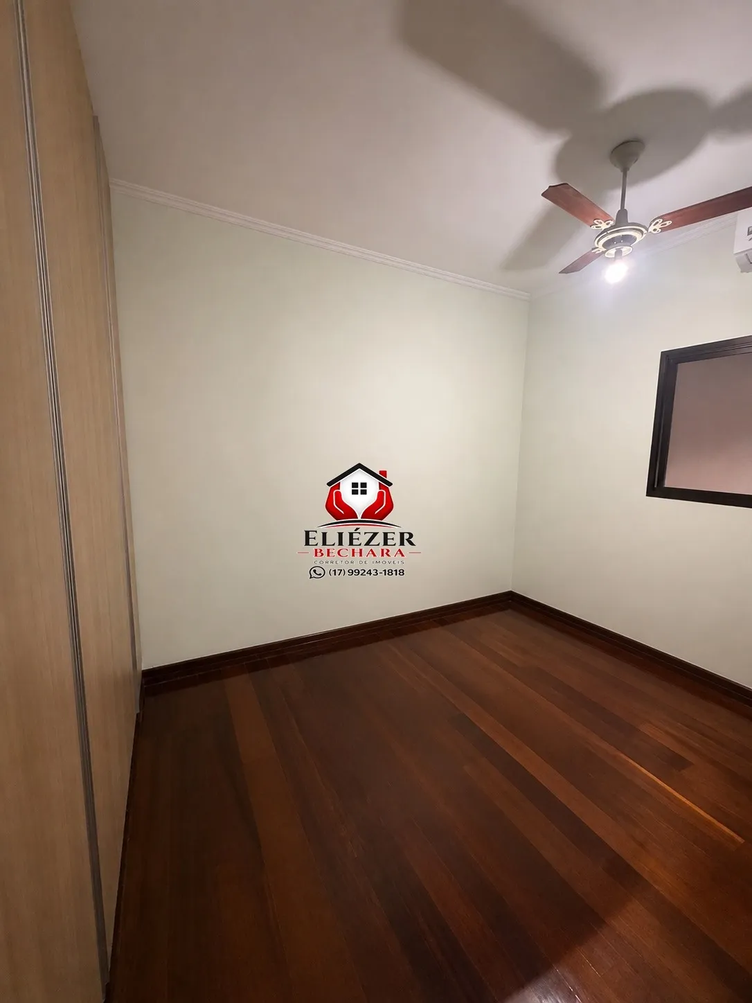 Casa com 4 quartos à venda, 320m² — foto 12 de 19