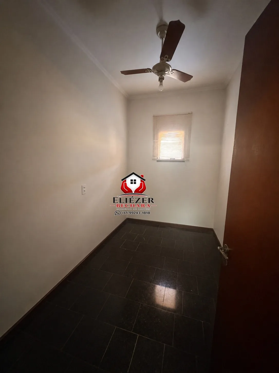 Casa com 4 quartos à venda, 320m² — foto 11 de 19